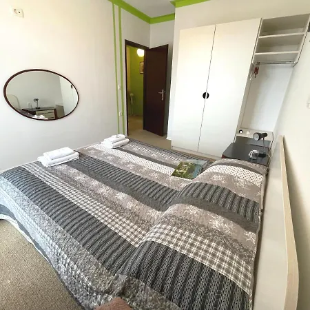 Ulika Apartament Babici